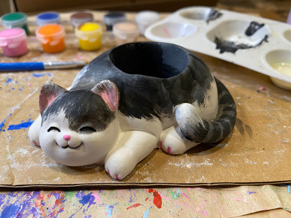 Plaster Cat planter for painting cute succulent planter- DIY craft painting statue planter, cute planter painting for kids, Cat gift ideas